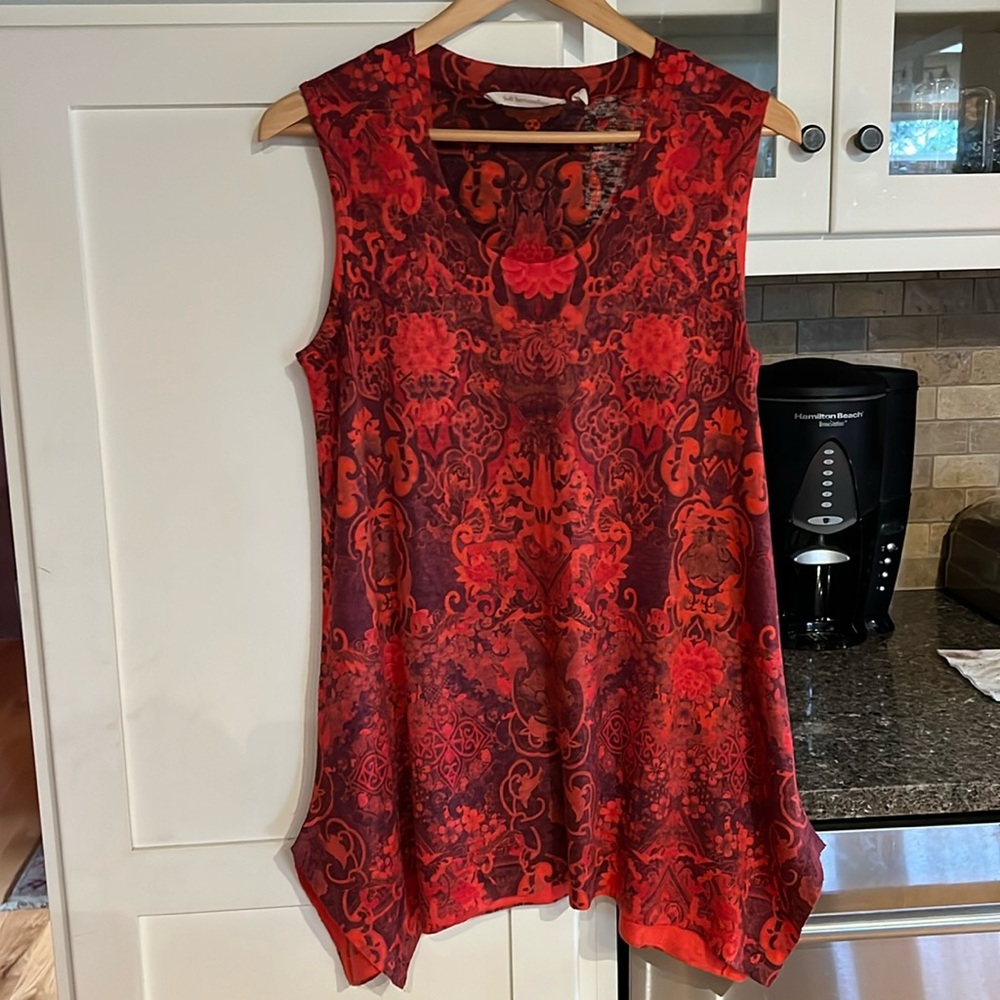 Soft Surrounding M Ladies Sleeveless top